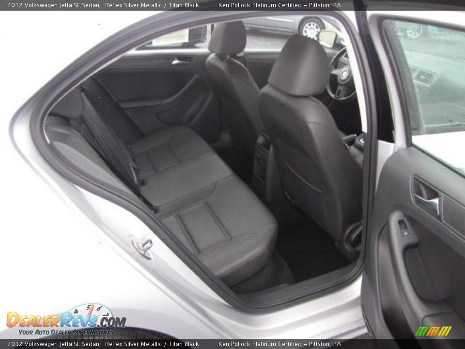 2012 Volkswagen Jetta SE Sedan Reflex Silver Metallic / Titan Black Photo #23