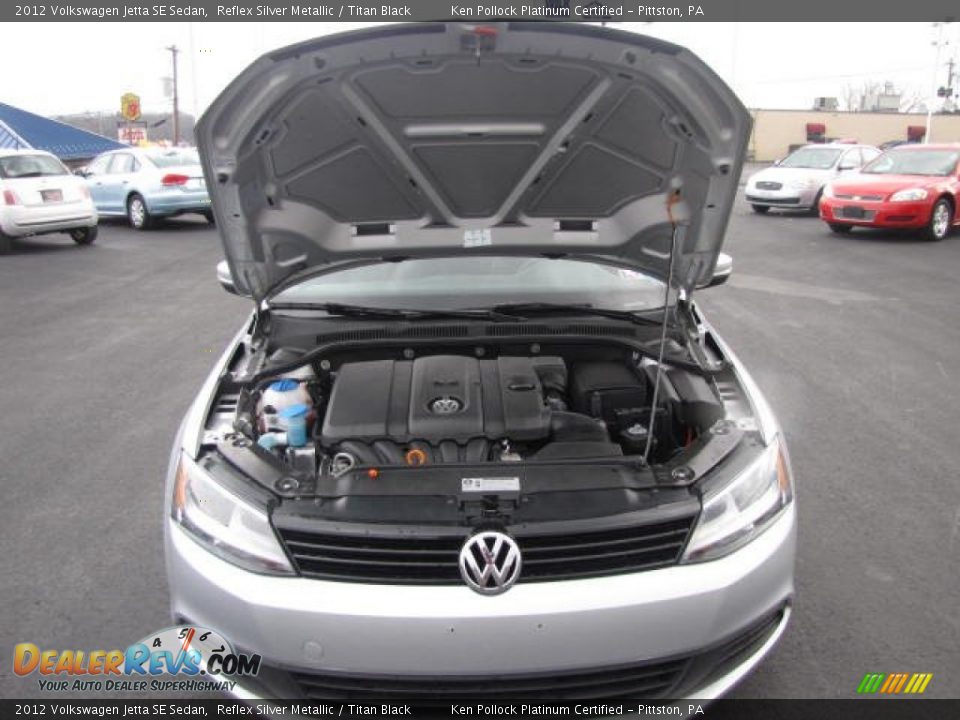 2012 Volkswagen Jetta SE Sedan Reflex Silver Metallic / Titan Black Photo #27