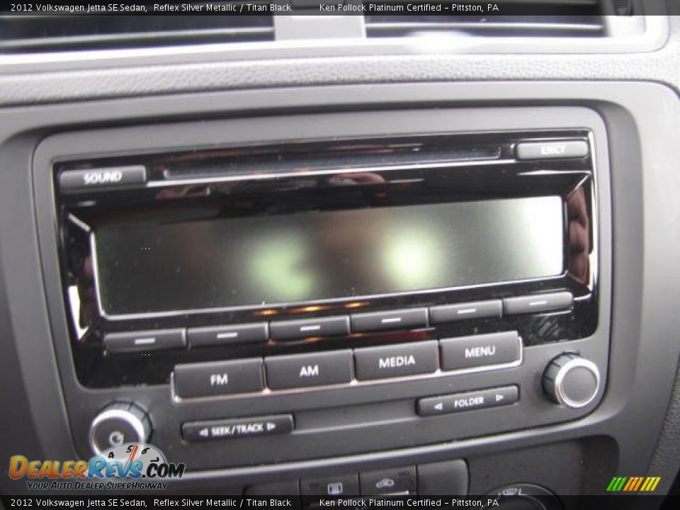 2012 Volkswagen Jetta SE Sedan Reflex Silver Metallic / Titan Black Photo #30