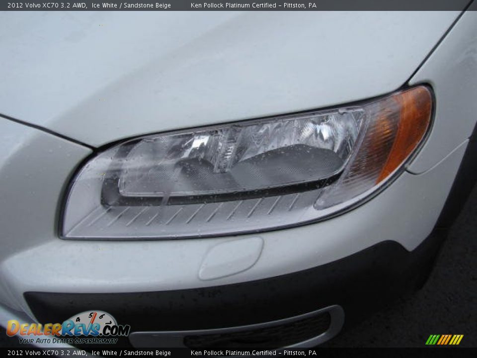 2012 Volvo XC70 3.2 AWD Ice White / Sandstone Beige Photo #9