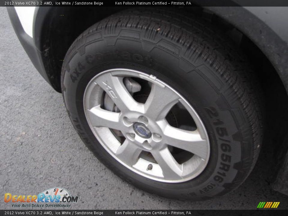 2012 Volvo XC70 3.2 AWD Ice White / Sandstone Beige Photo #13