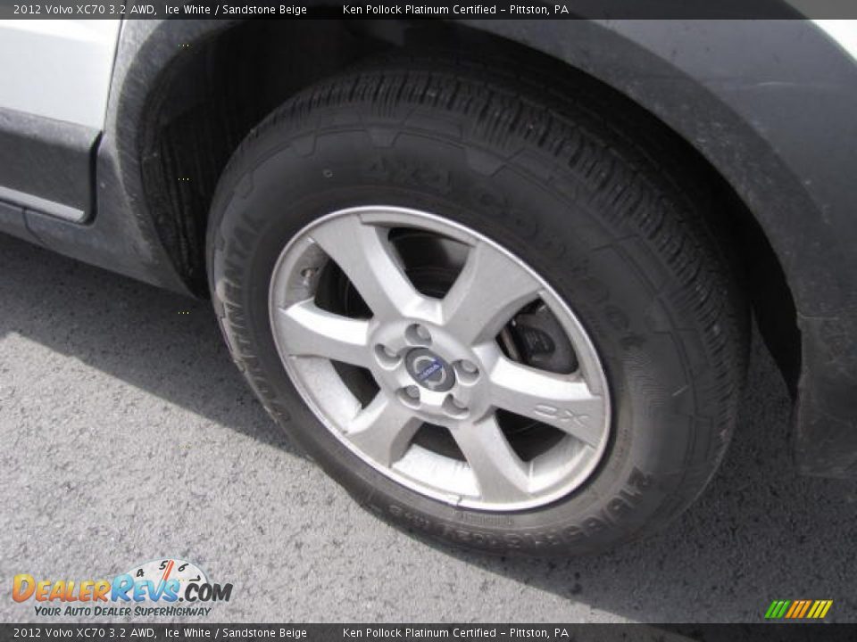 2012 Volvo XC70 3.2 AWD Ice White / Sandstone Beige Photo #16