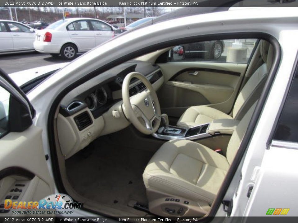 2012 Volvo XC70 3.2 AWD Ice White / Sandstone Beige Photo #17