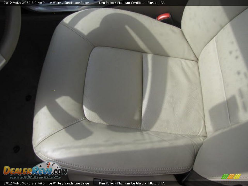 2012 Volvo XC70 3.2 AWD Ice White / Sandstone Beige Photo #18