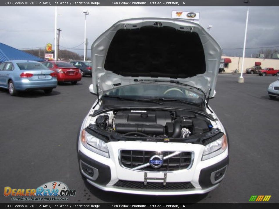 2012 Volvo XC70 3.2 AWD Ice White / Sandstone Beige Photo #27