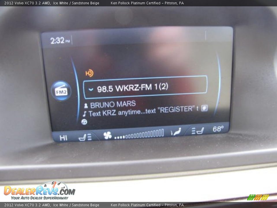 2012 Volvo XC70 3.2 AWD Ice White / Sandstone Beige Photo #30