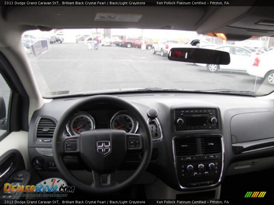 2013 Dodge Grand Caravan SXT Brilliant Black Crystal Pearl / Black/Light Graystone Photo #23