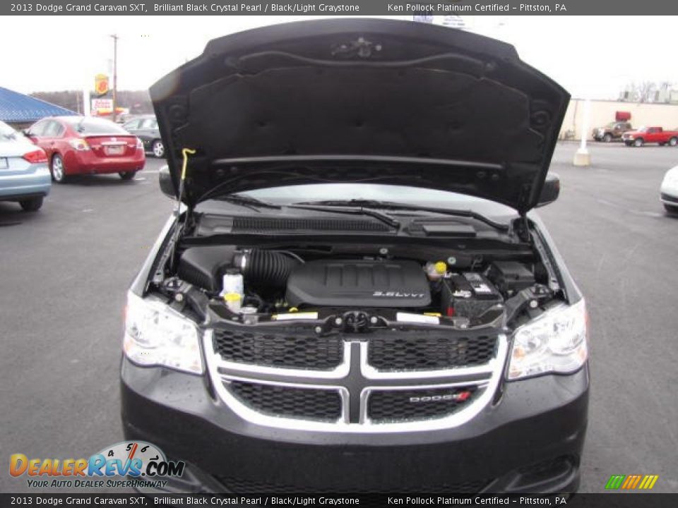 2013 Dodge Grand Caravan SXT Brilliant Black Crystal Pearl / Black/Light Graystone Photo #25