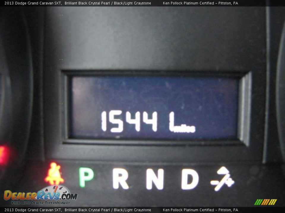 2013 Dodge Grand Caravan SXT Brilliant Black Crystal Pearl / Black/Light Graystone Photo #32