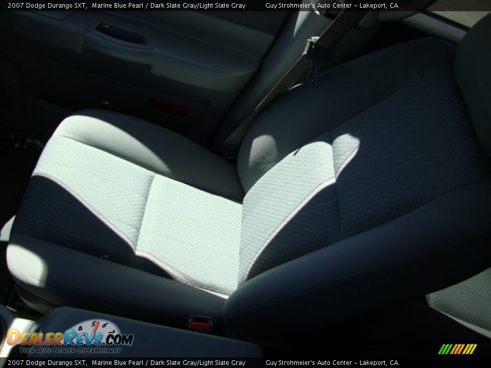 2007 Dodge Durango SXT Marine Blue Pearl / Dark Slate Gray/Light Slate Gray Photo #17