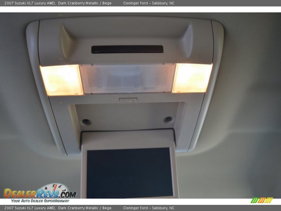 2007 Suzuki XL7 Luxury AWD Dark Cranberry Metallic / Beige Photo #20