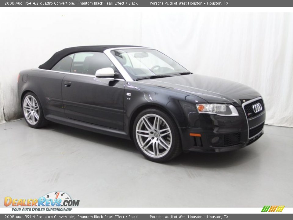 Front 3/4 View of 2008 Audi RS4 4.2 quattro Convertible Photo #11