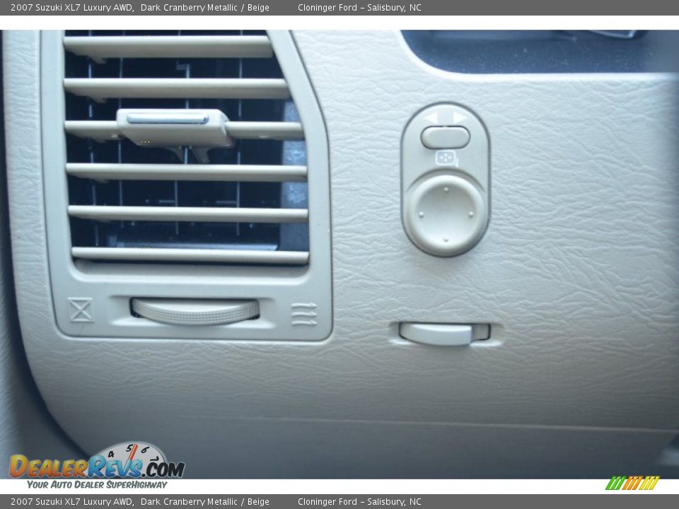 2007 Suzuki XL7 Luxury AWD Dark Cranberry Metallic / Beige Photo #24