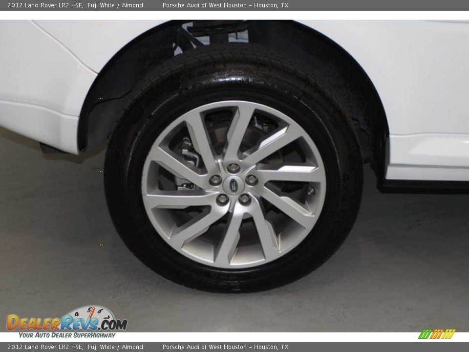 2012 Land Rover LR2 HSE Fuji White / Almond Photo #5