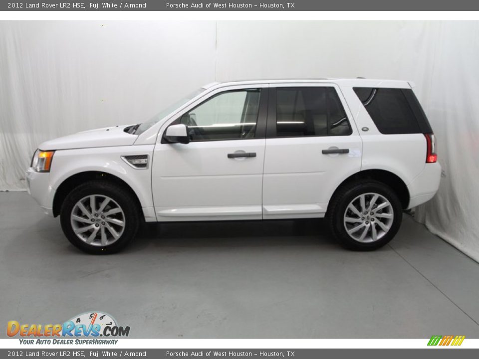 2012 Land Rover LR2 HSE Fuji White / Almond Photo #11