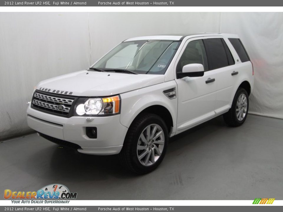 2012 Land Rover LR2 HSE Fuji White / Almond Photo #14
