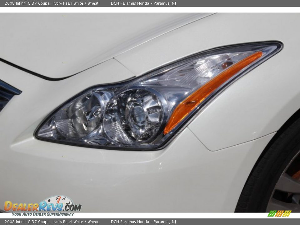 2008 Infiniti G 37 Coupe Ivory Pearl White / Wheat Photo #25