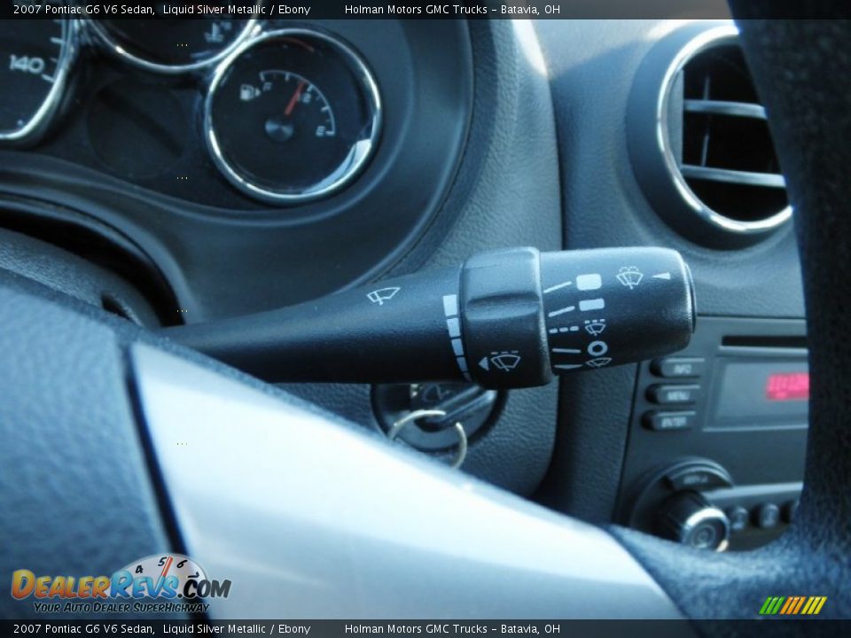 2007 Pontiac G6 V6 Sedan Liquid Silver Metallic / Ebony Photo #10