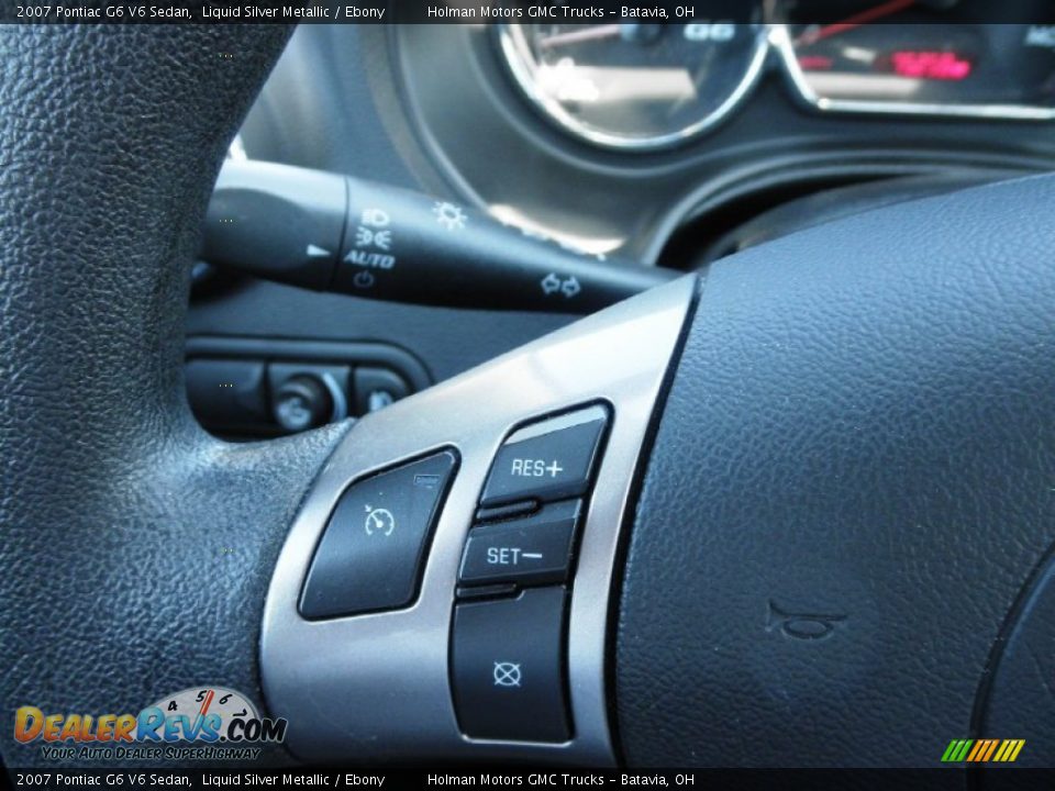 2007 Pontiac G6 V6 Sedan Liquid Silver Metallic / Ebony Photo #11