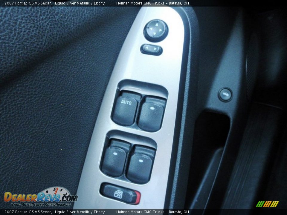 2007 Pontiac G6 V6 Sedan Liquid Silver Metallic / Ebony Photo #13