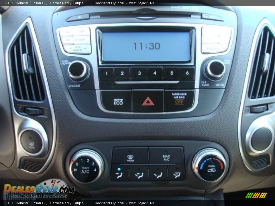 2013 Hyundai Tucson GL Garnet Red / Taupe Photo #14
