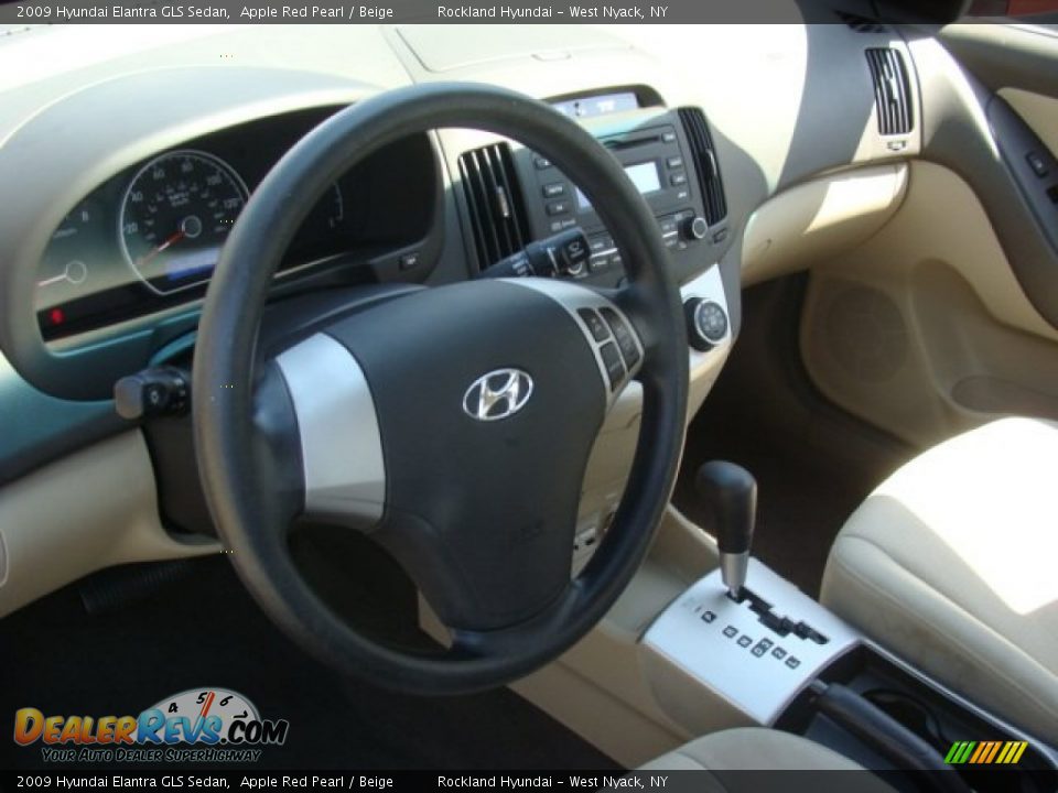 2009 Hyundai Elantra GLS Sedan Apple Red Pearl / Beige Photo #9