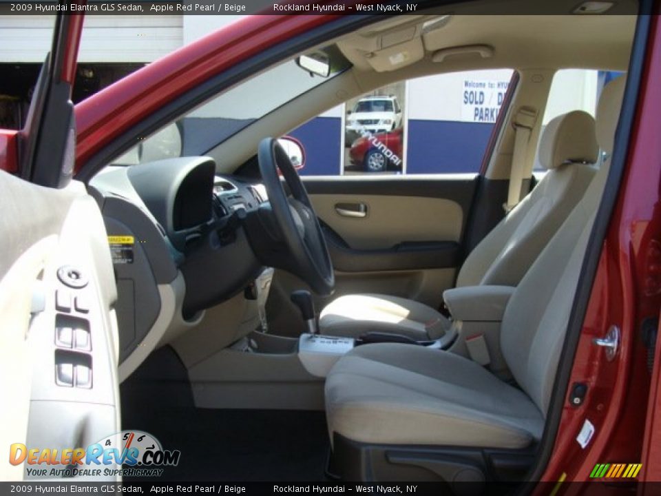 2009 Hyundai Elantra GLS Sedan Apple Red Pearl / Beige Photo #10
