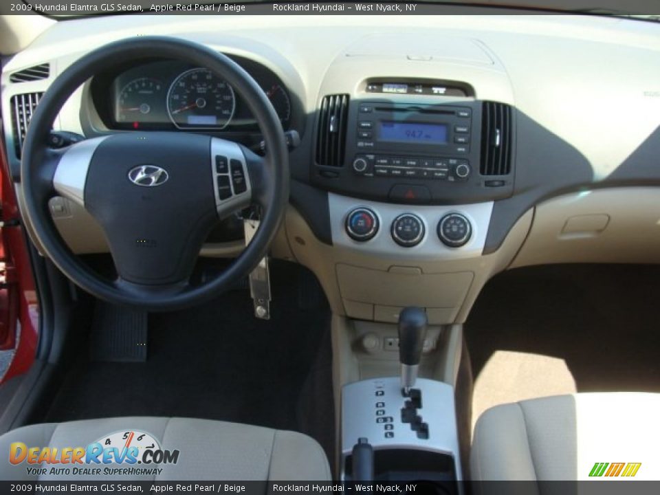 2009 Hyundai Elantra GLS Sedan Apple Red Pearl / Beige Photo #11
