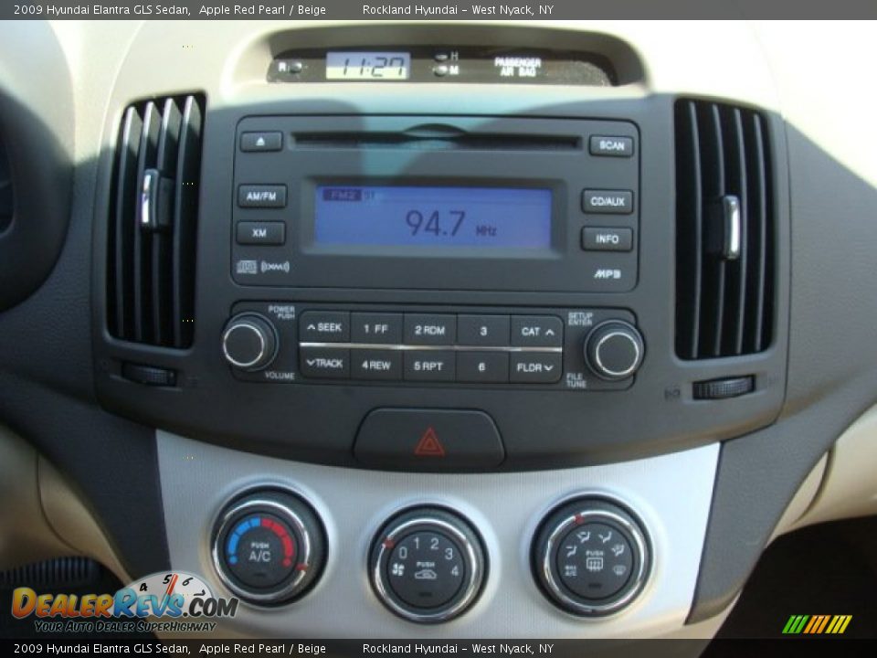 2009 Hyundai Elantra GLS Sedan Apple Red Pearl / Beige Photo #14
