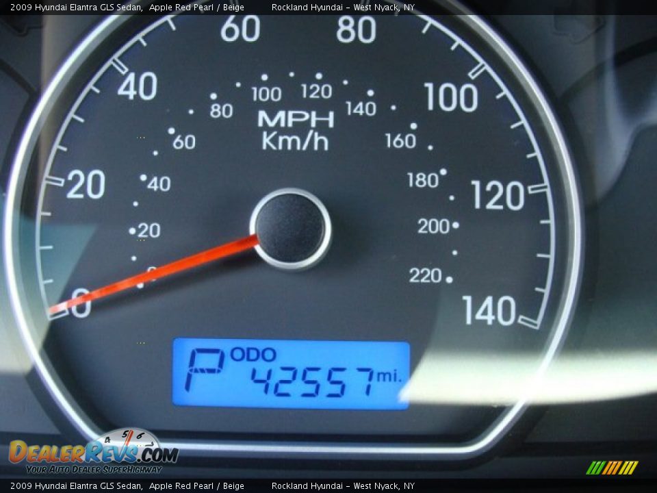 2009 Hyundai Elantra GLS Sedan Apple Red Pearl / Beige Photo #15