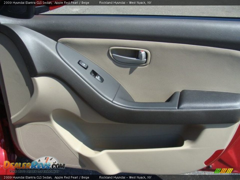 2009 Hyundai Elantra GLS Sedan Apple Red Pearl / Beige Photo #22