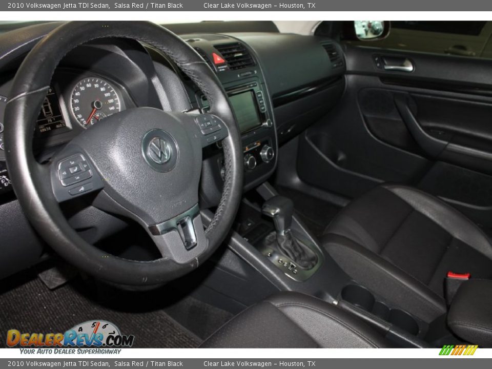 2010 Volkswagen Jetta TDI Sedan Salsa Red / Titan Black Photo #14