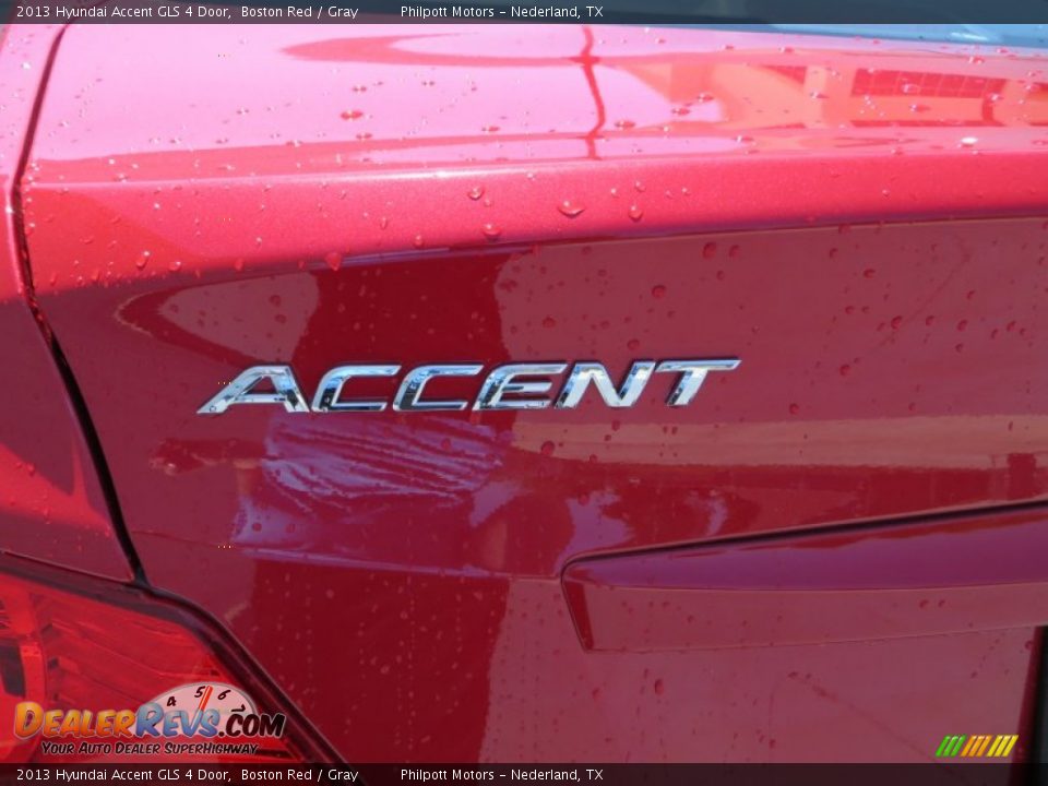 2013 Hyundai Accent GLS 4 Door Boston Red / Gray Photo #5