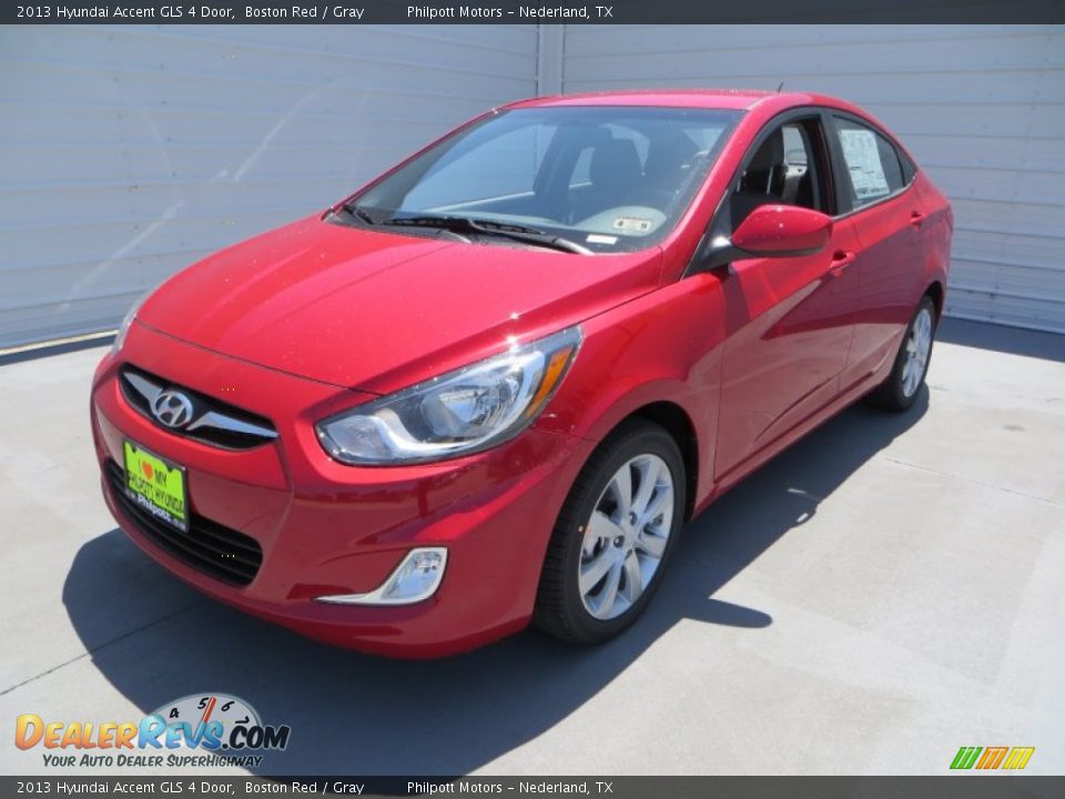 2013 Hyundai Accent GLS 4 Door Boston Red / Gray Photo #7