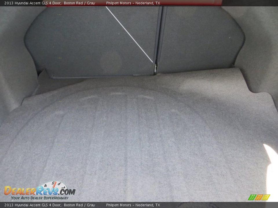 2013 Hyundai Accent GLS 4 Door Boston Red / Gray Photo #14