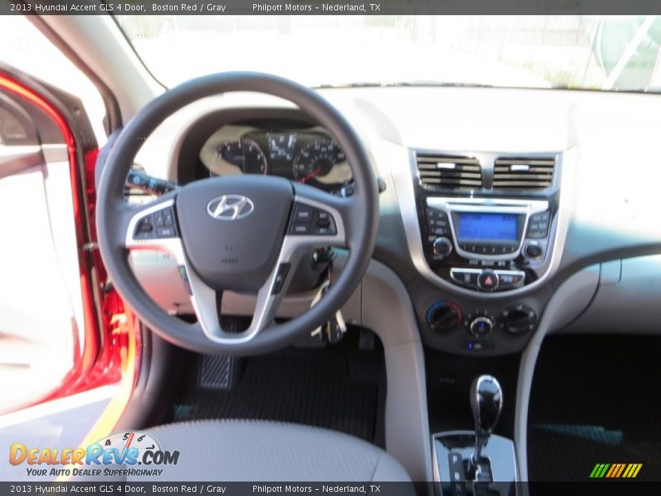 2013 Hyundai Accent GLS 4 Door Boston Red / Gray Photo #22