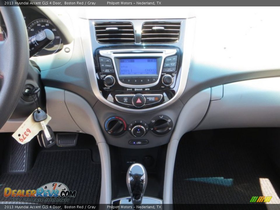 2013 Hyundai Accent GLS 4 Door Boston Red / Gray Photo #23