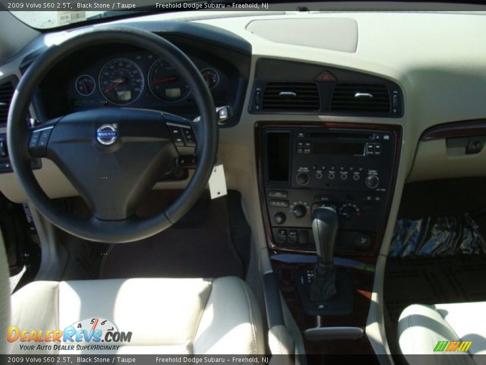 2009 Volvo S60 2.5T Black Stone / Taupe Photo #11