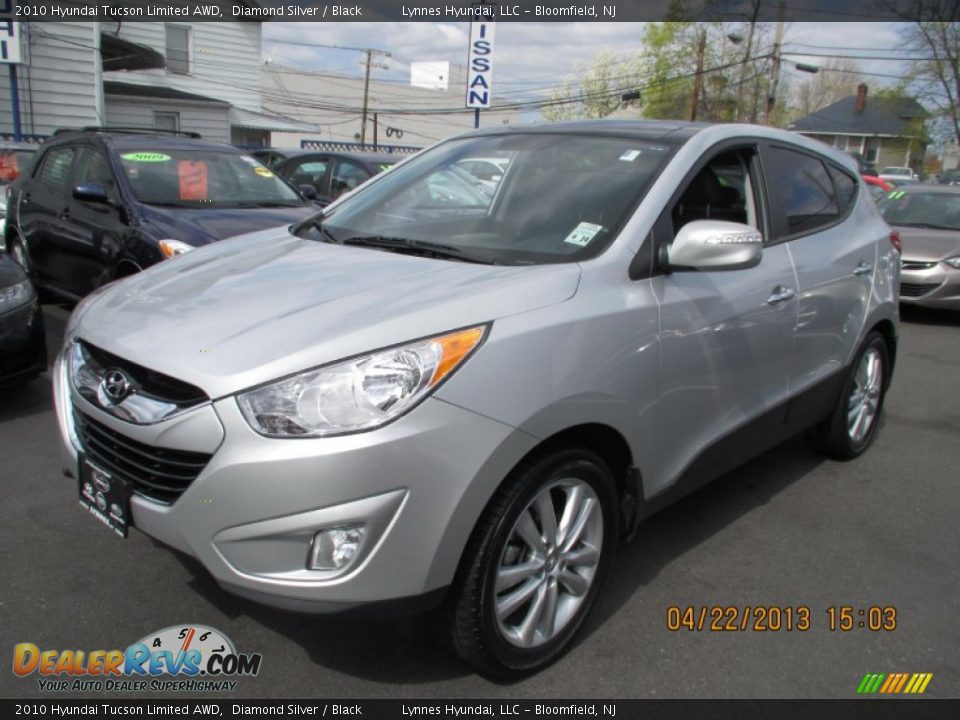 2010 Hyundai Tucson Limited AWD Diamond Silver / Black Photo #3