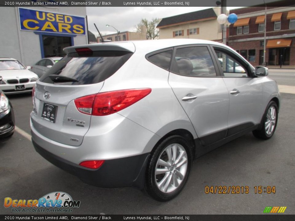 2010 Hyundai Tucson Limited AWD Diamond Silver / Black Photo #6