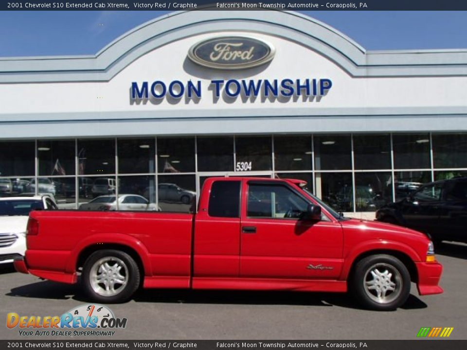 2001 Chevrolet S10 Extended Cab Xtreme Victory Red / Graphite Photo #1