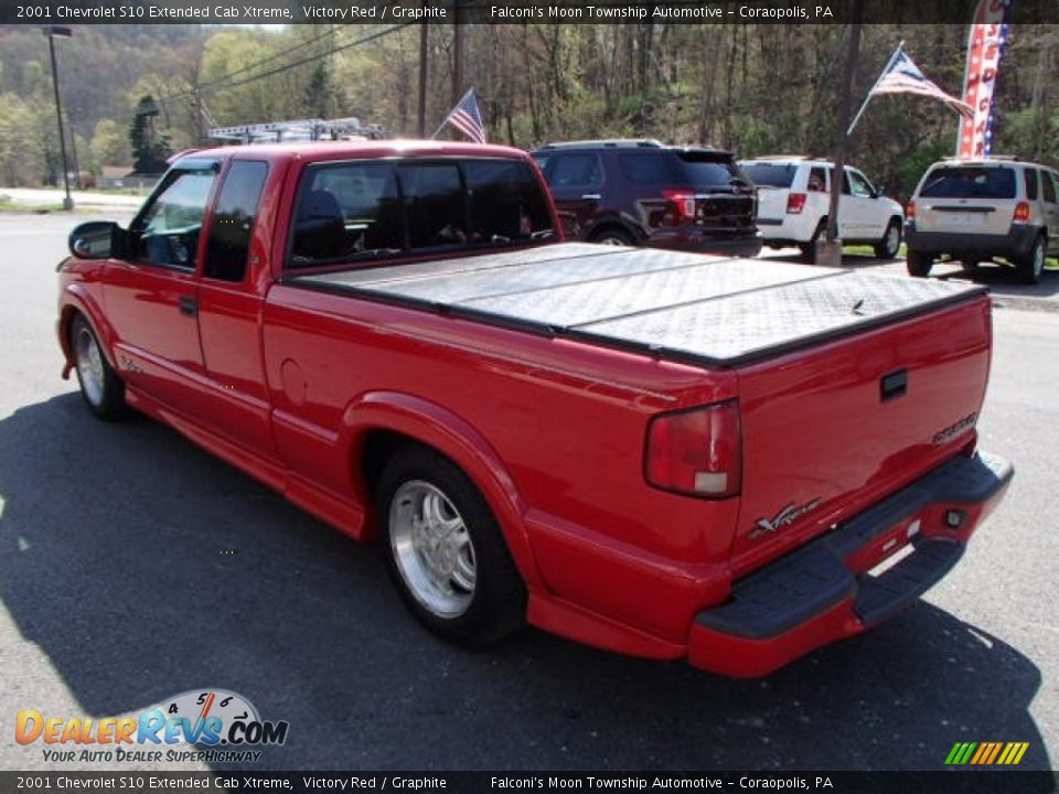2001 Chevrolet S10 Extended Cab Xtreme Victory Red / Graphite Photo #6