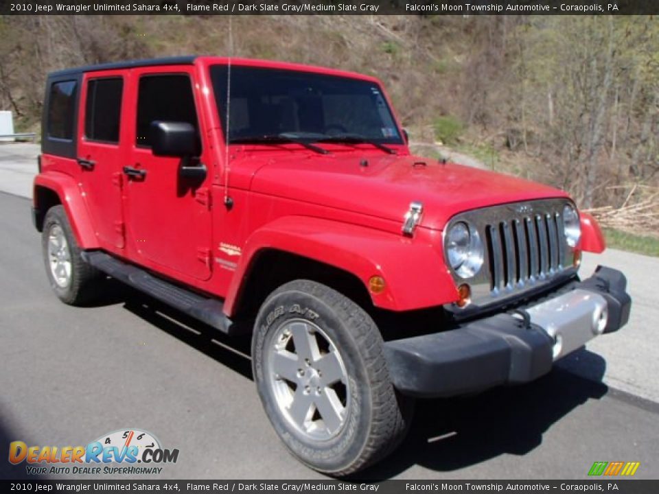 Front 3/4 View of 2010 Jeep Wrangler Unlimited Sahara 4x4 Photo #2