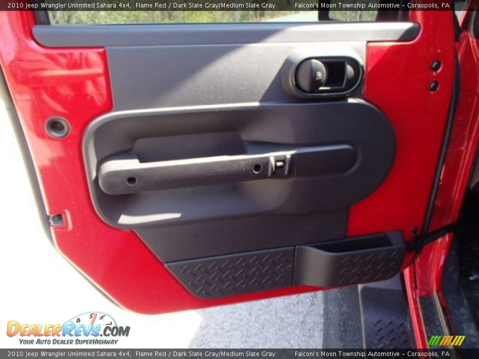 2010 Jeep Wrangler Unlimited Sahara 4x4 Flame Red / Dark Slate Gray/Medium Slate Gray Photo #12