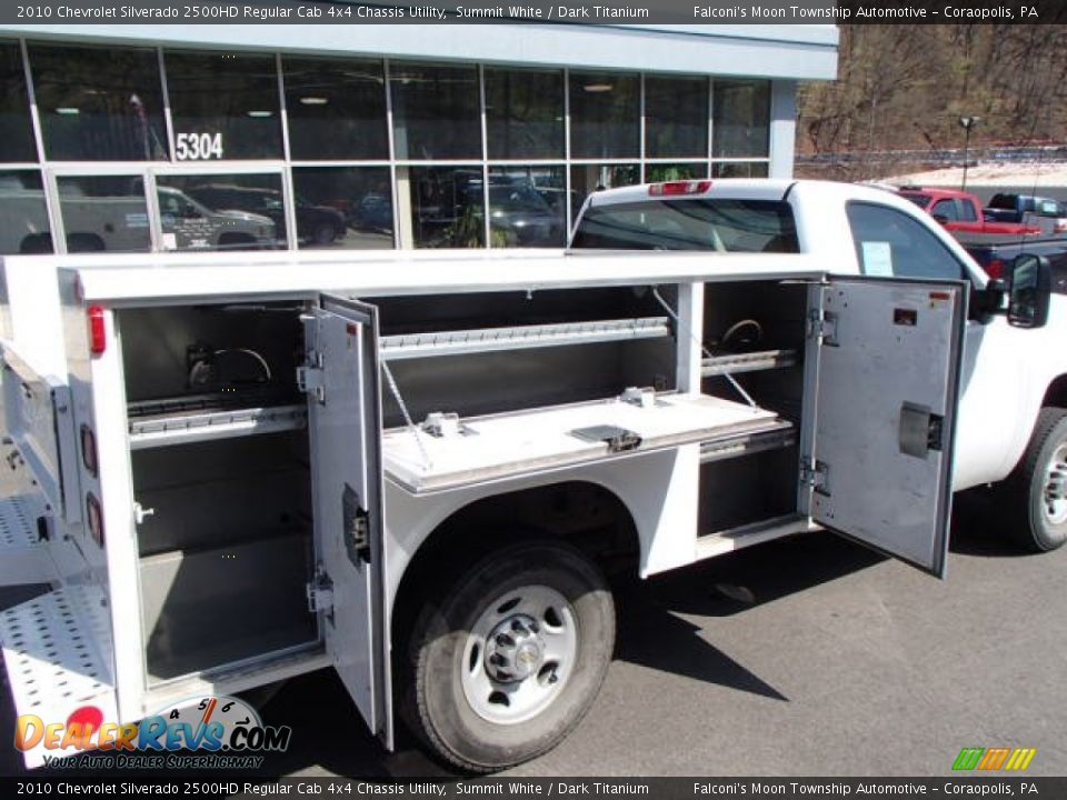 2010 Chevrolet Silverado 2500HD Regular Cab 4x4 Chassis Utility Summit White / Dark Titanium Photo #9