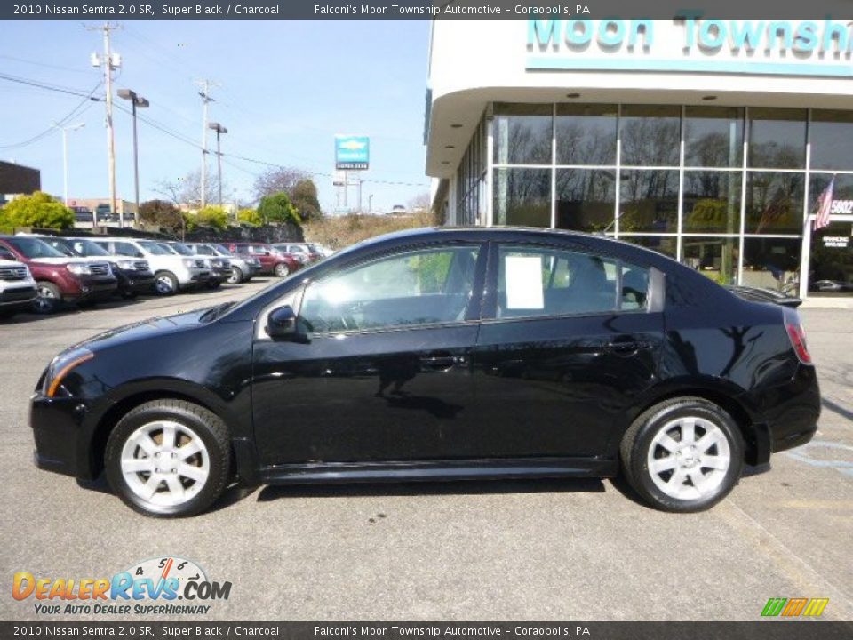2010 Nissan Sentra 2.0 SR Super Black / Charcoal Photo #2