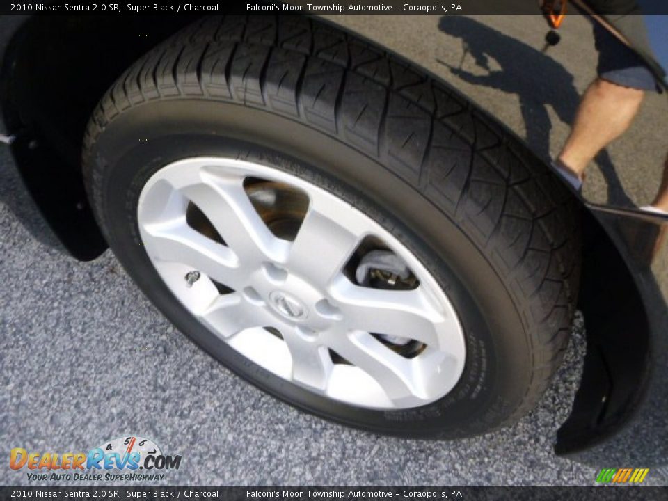 2010 Nissan Sentra 2.0 SR Super Black / Charcoal Photo #9