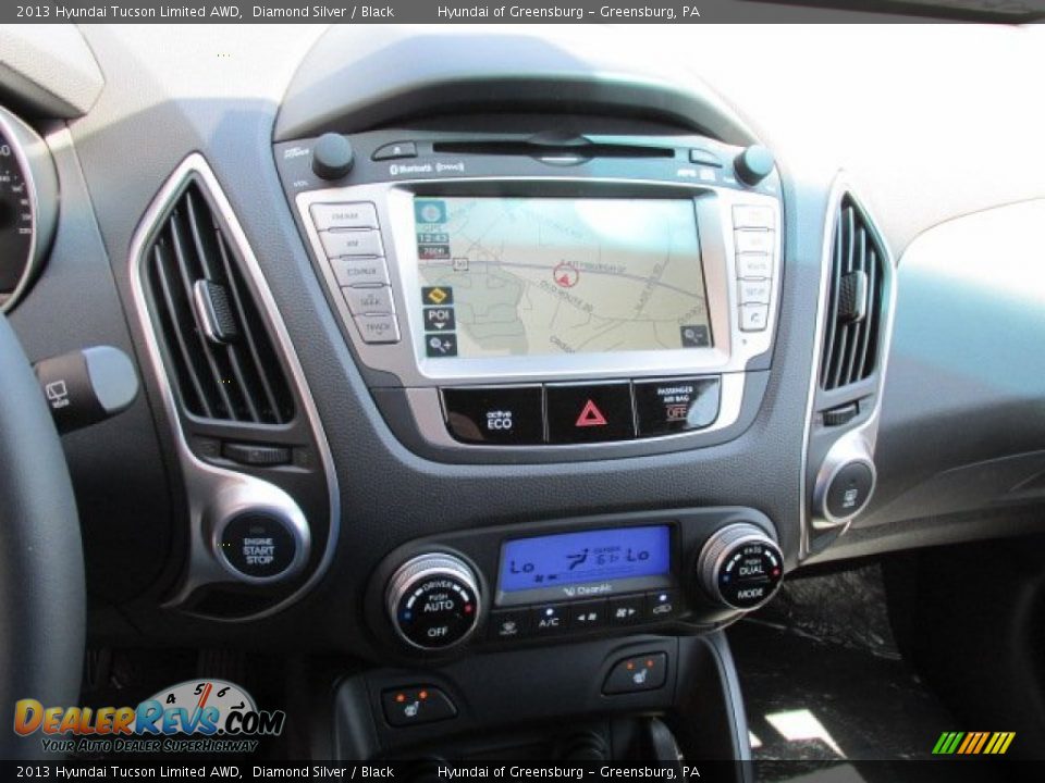 2013 Hyundai Tucson Limited AWD Diamond Silver / Black Photo #8