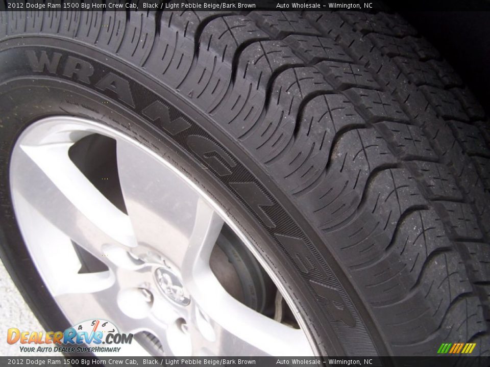 2012 Dodge Ram 1500 Big Horn Crew Cab Black / Light Pebble Beige/Bark Brown Photo #8