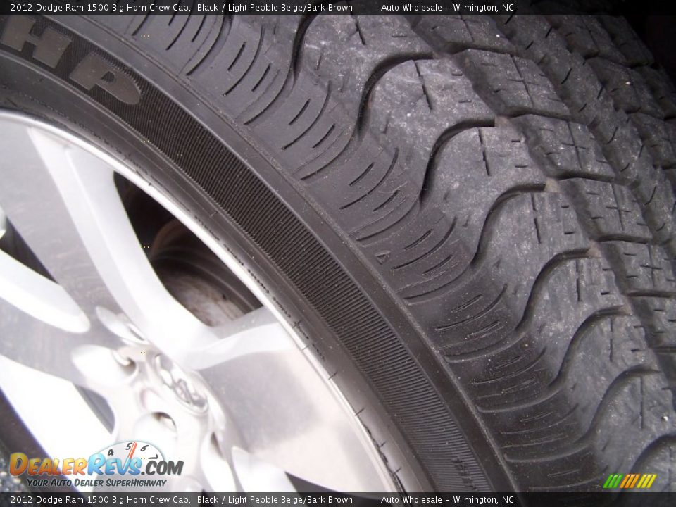 2012 Dodge Ram 1500 Big Horn Crew Cab Black / Light Pebble Beige/Bark Brown Photo #9